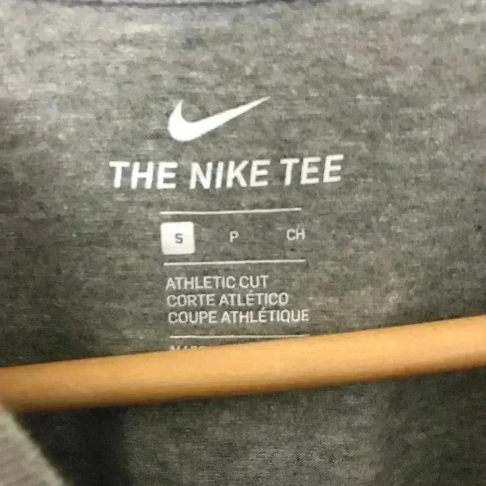 Nike Men Small Athletic Cut Multi-Color T-Shirt - Picture 4 of 6